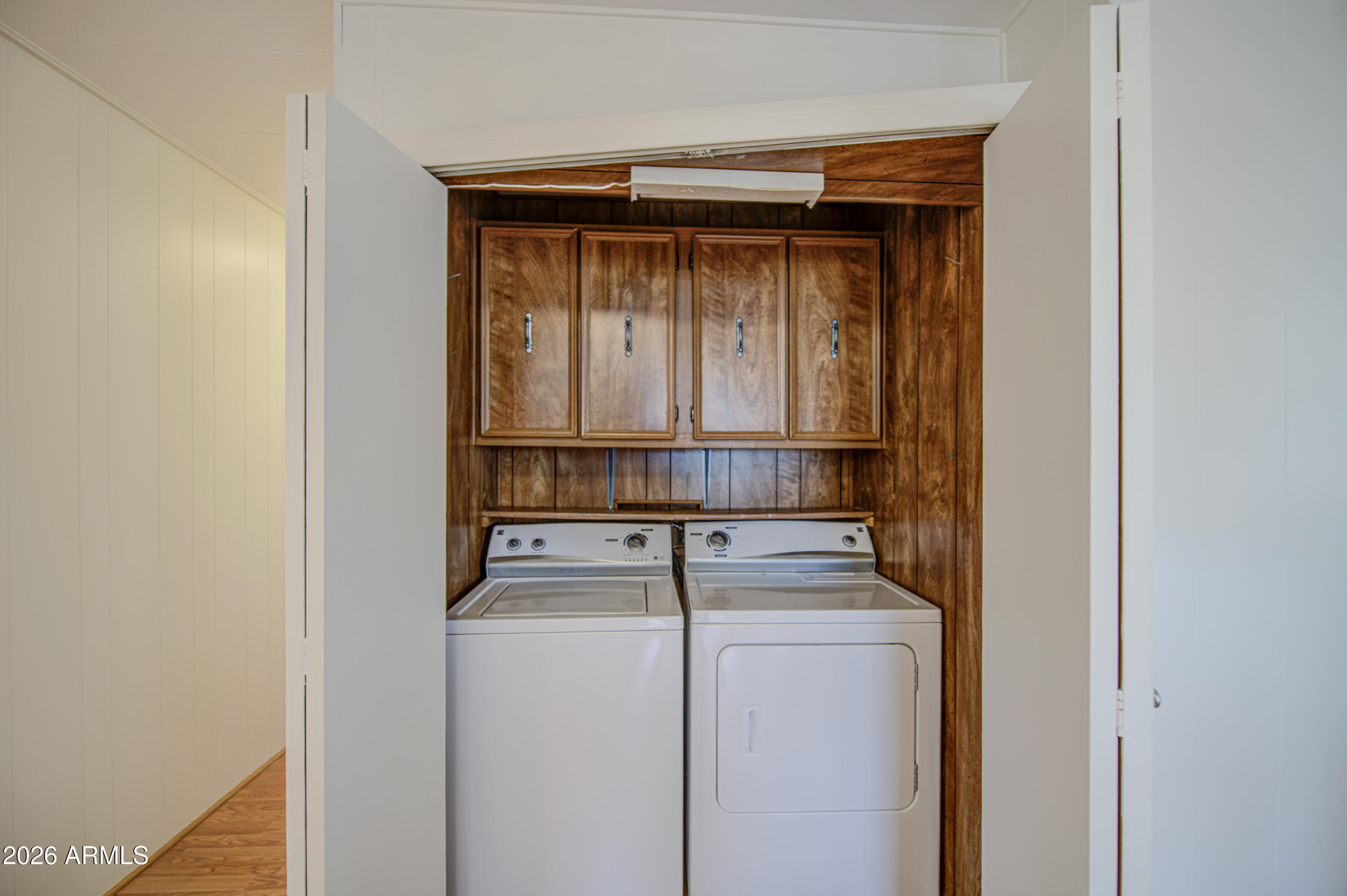 3104 East Broadway Road, Unit 304 Mesa, AZ 85204 - Photo 12 of 39 Laundry