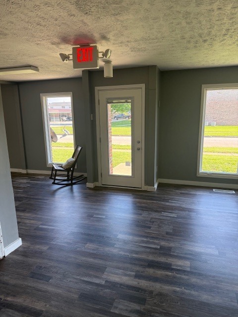806 Four Seasons Road Bloomington, IL 61701 - Photo 10 of 23