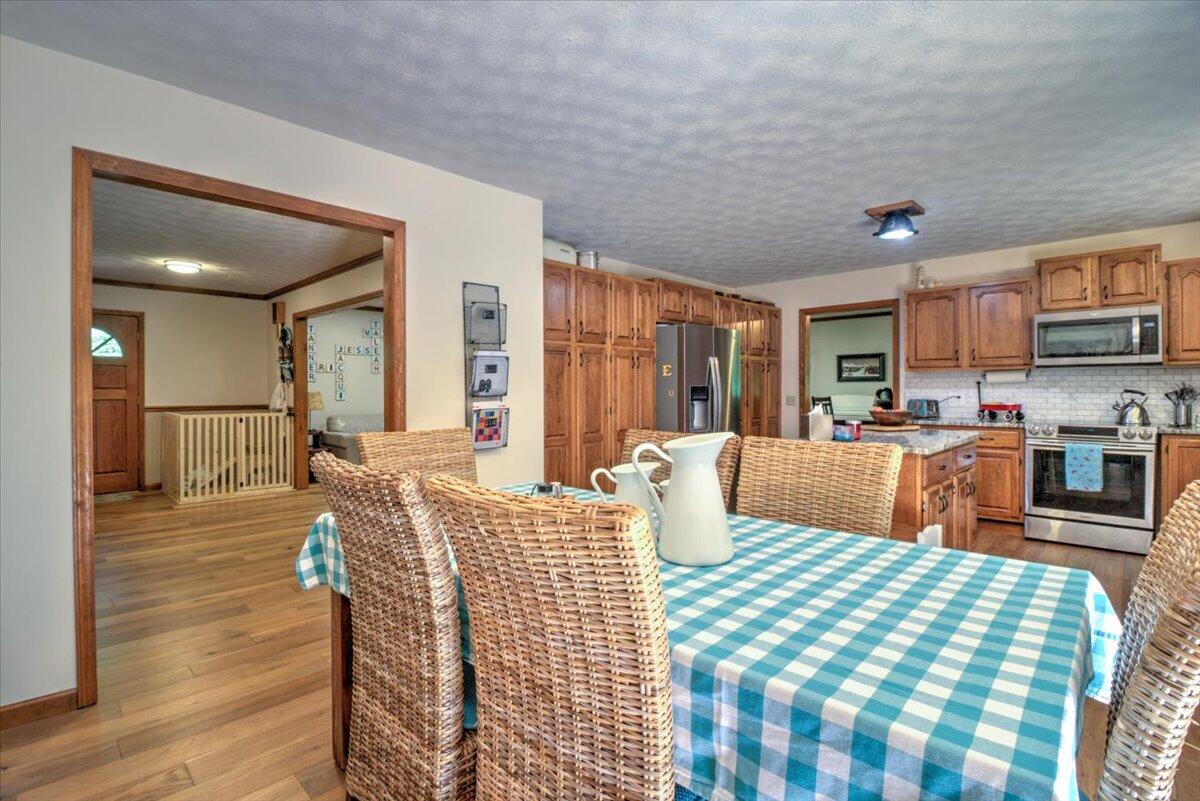 1267 Allison Road Piney Flats, TN 37686 - Photo 16 of 45 46-1267_Allison-46