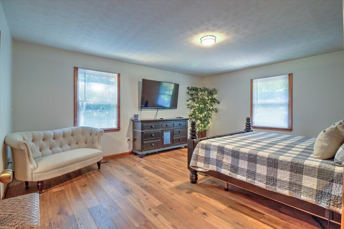 1267 Allison Road Piney Flats, TN 37686 - Photo 17 of 45 50-1267_Allison-50