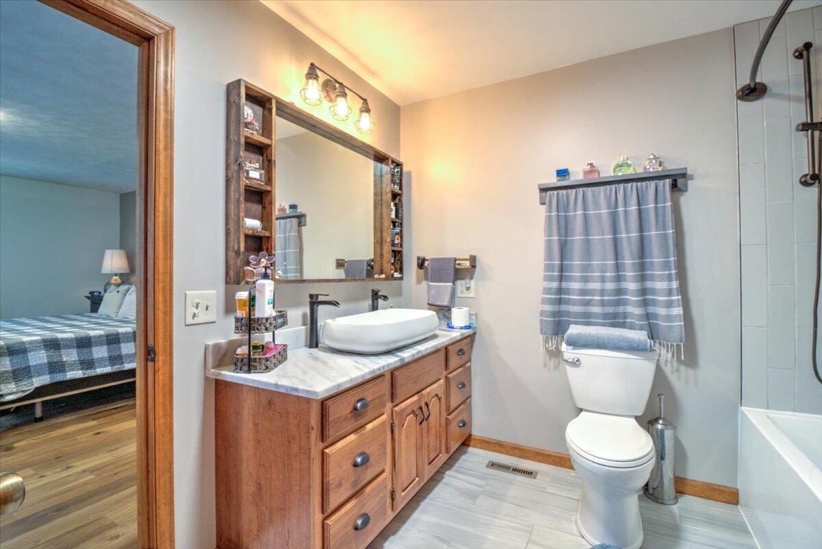 1267 Allison Road Piney Flats, TN 37686 - Photo 20 of 45 53-1267_Allison-53