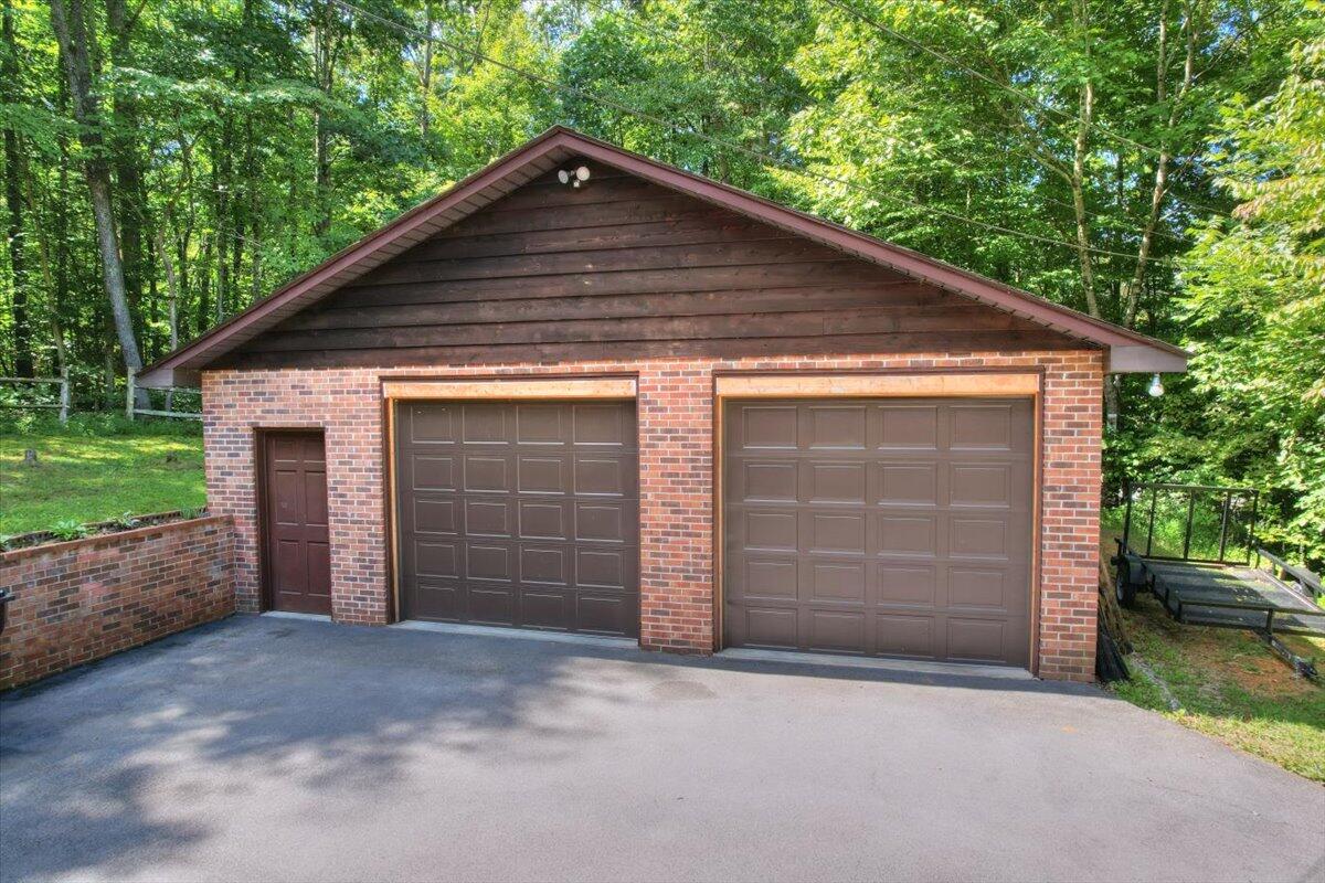 1267 Allison Road Piney Flats, TN 37686 - Photo 4 of 45 02-1267_Allison-1
