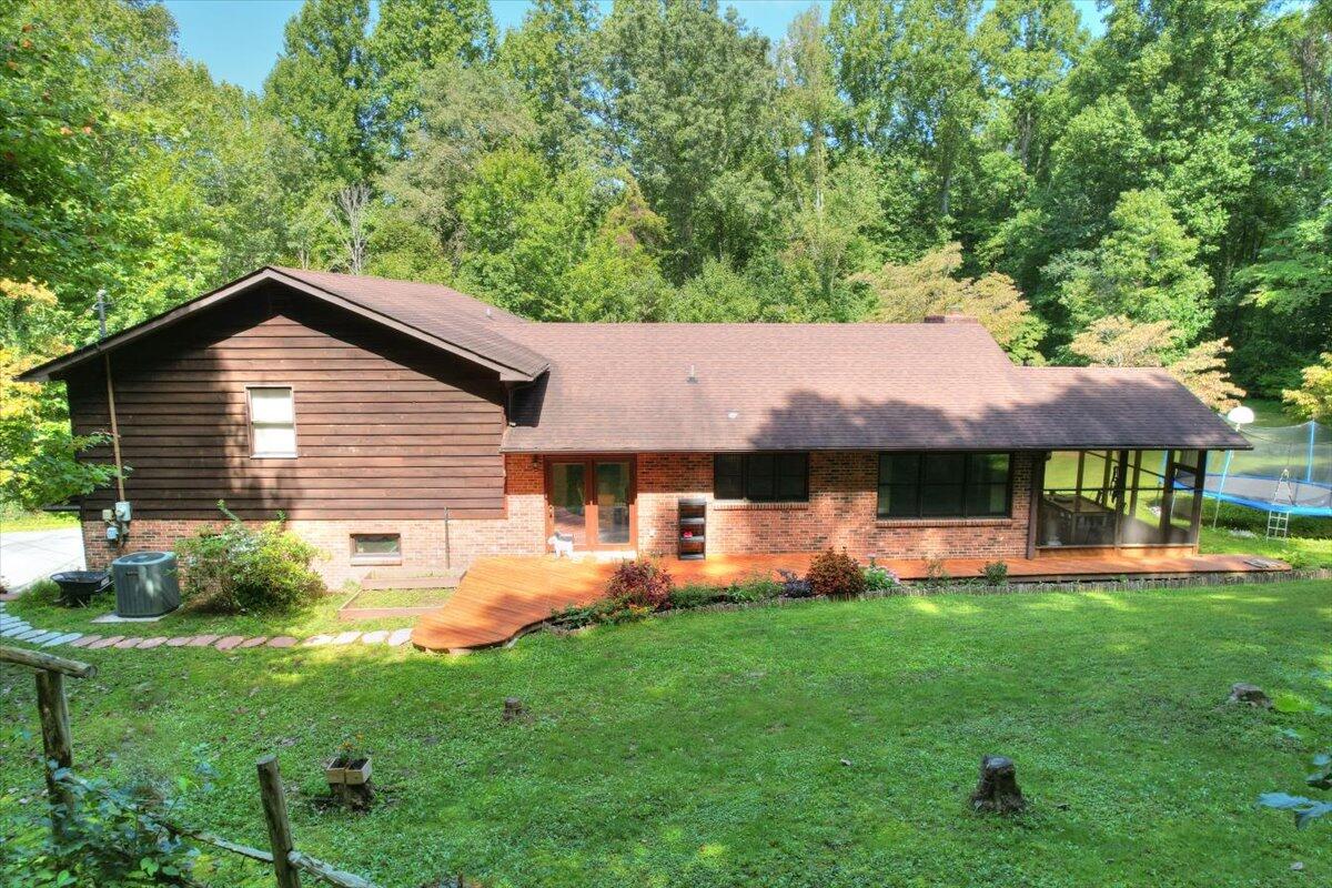 1267 Allison Road Piney Flats, TN 37686 - Photo 43 of 45 01-1267_Allison-4
