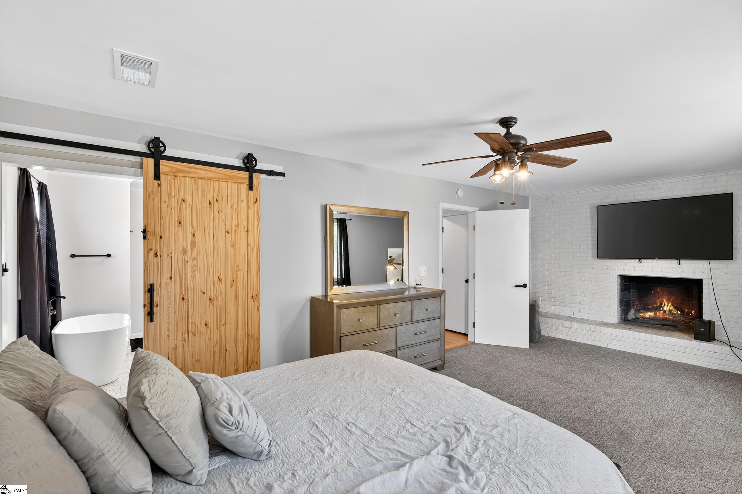 519 Longview Terrace Greer, SC 29650 - Photo 17 of 34