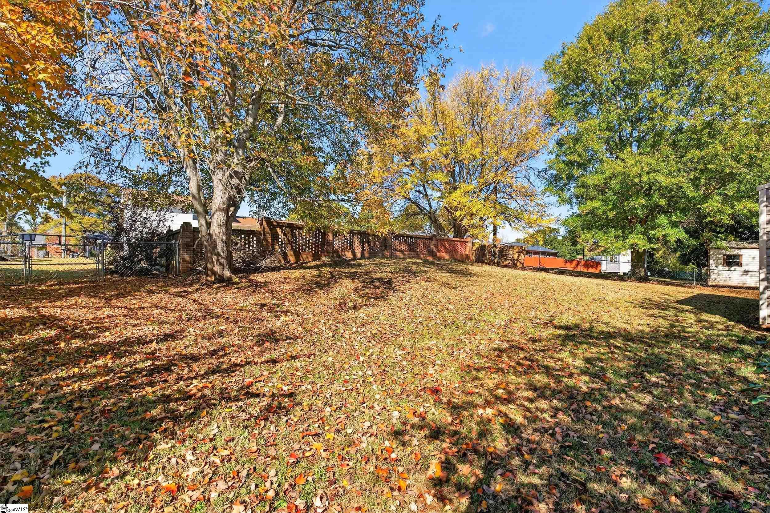 519 Longview Terrace Greer, SC 29650 - Photo 31 of 34