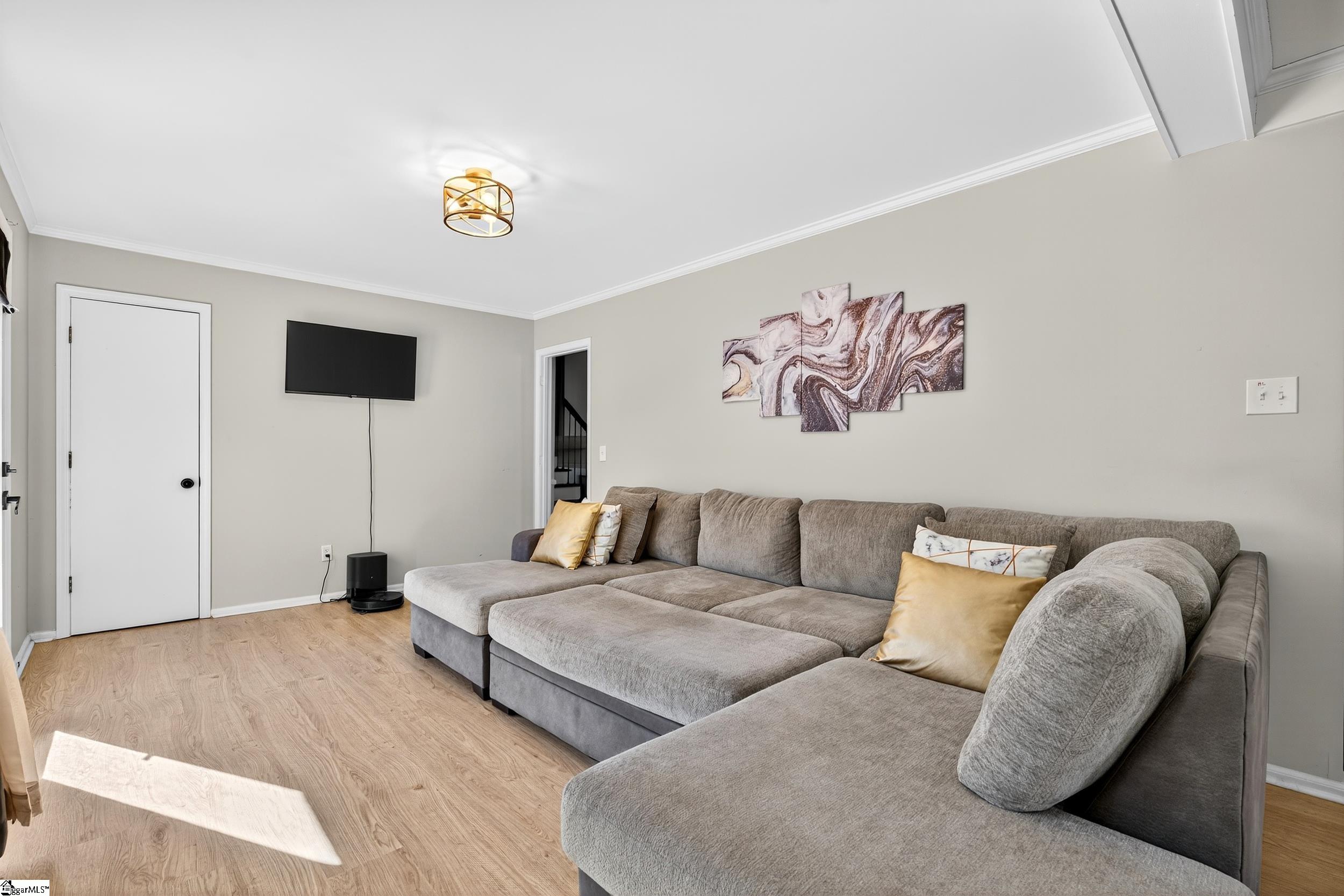 519 Longview Terrace Greer, SC 29650 - Photo 5 of 34