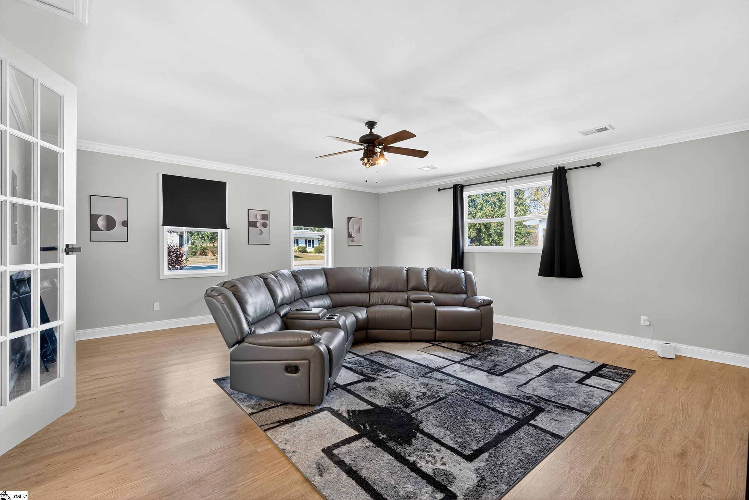 519 Longview Terrace Greer, SC 29650 - Photo 9 of 34