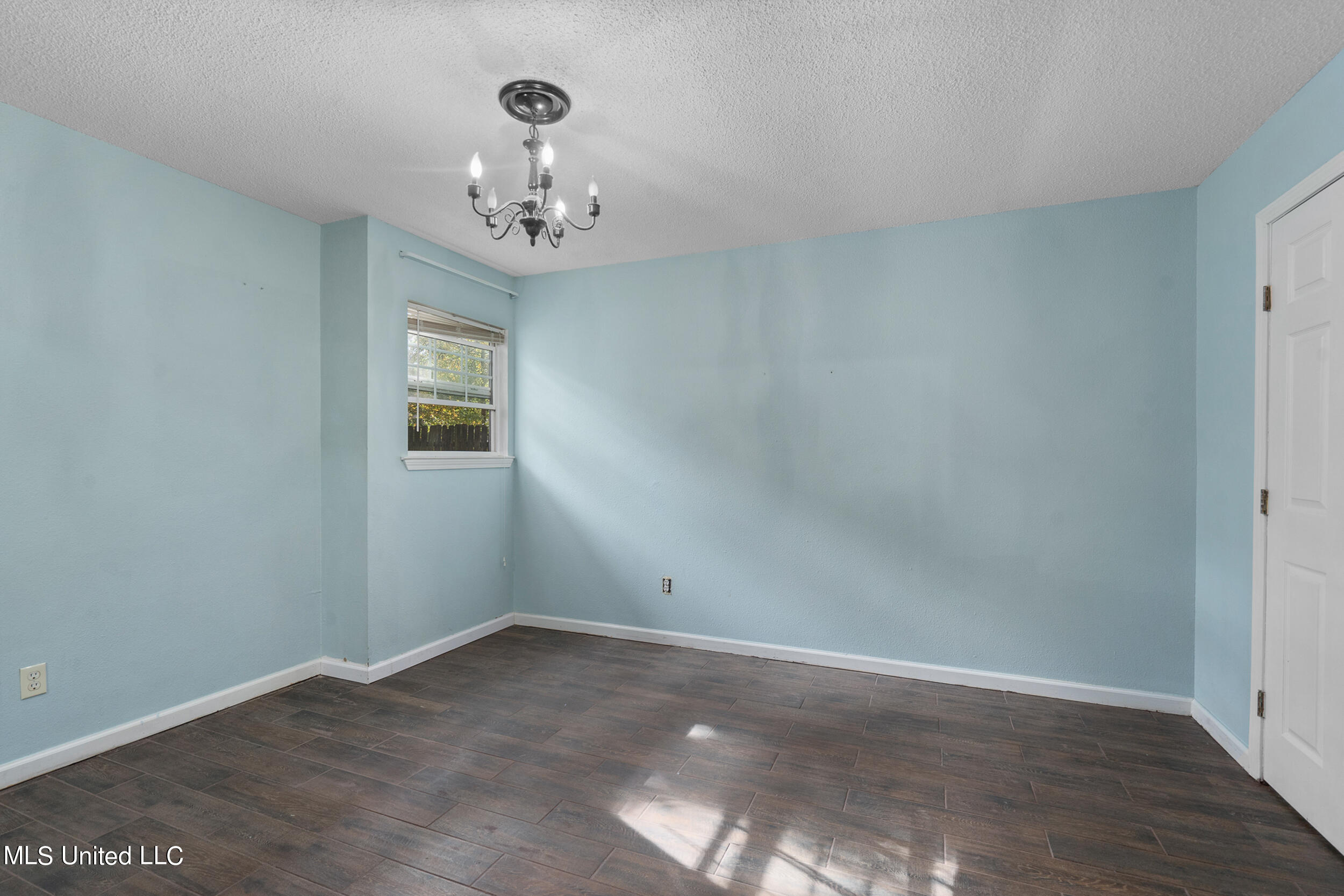 1827 Brasher Road Biloxi, MS 39532 - Photo 13 of 32 g-hub photo_014
