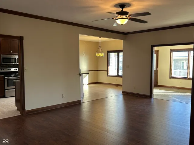 $350,000 | 5375 East Commons Drive West, Mooresville, IN 46158