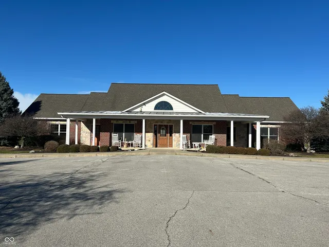 $350,000 | 5375 East Commons Drive West, Mooresville, IN 46158