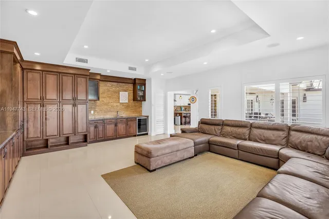 $1,695,000 | 15560 Northwest 83rd Place, Miami Lakes, FL 33016