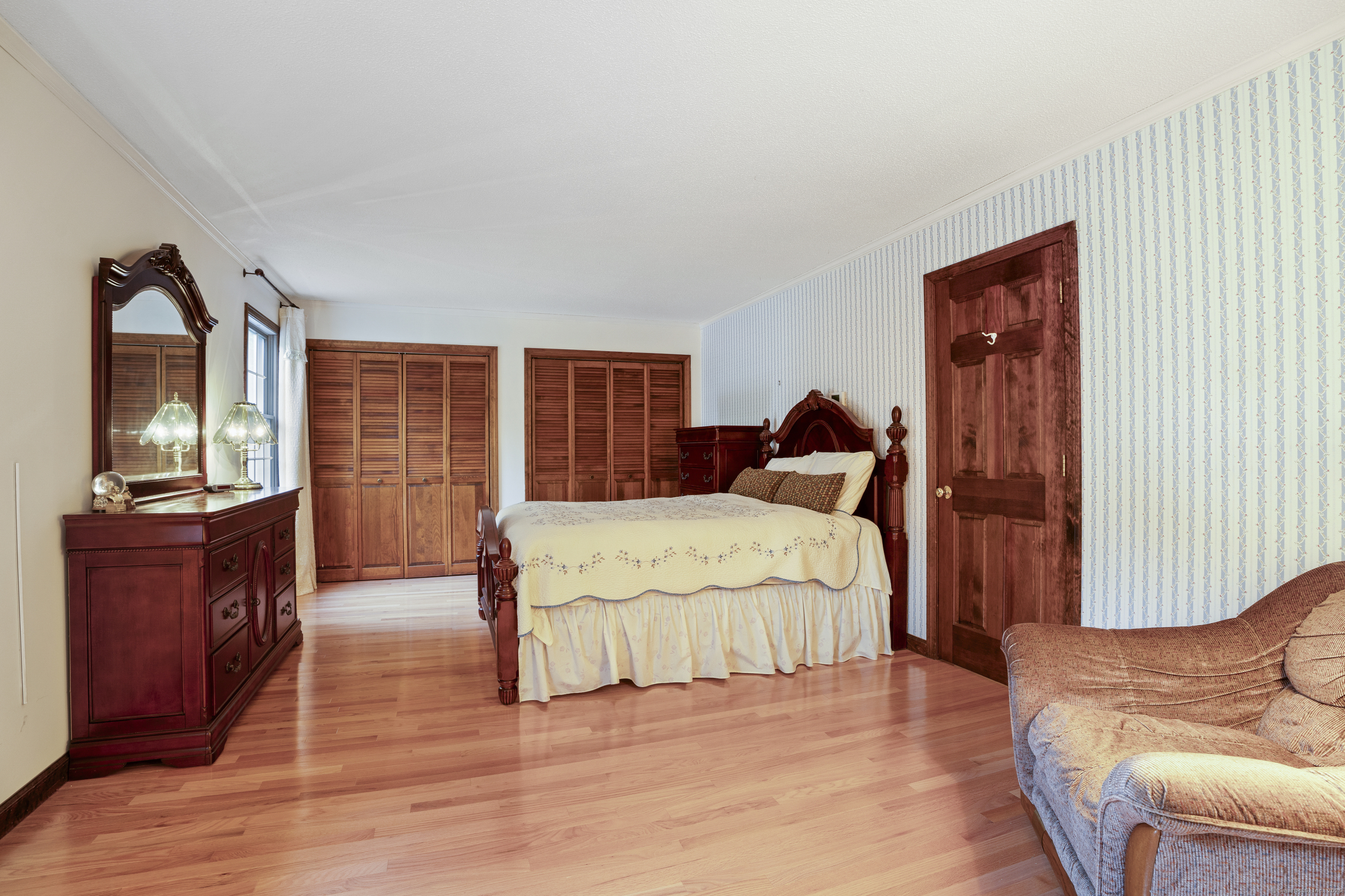 270 North Bridebrook Road East Lyme, CT 06333 - Photo 18 of 39