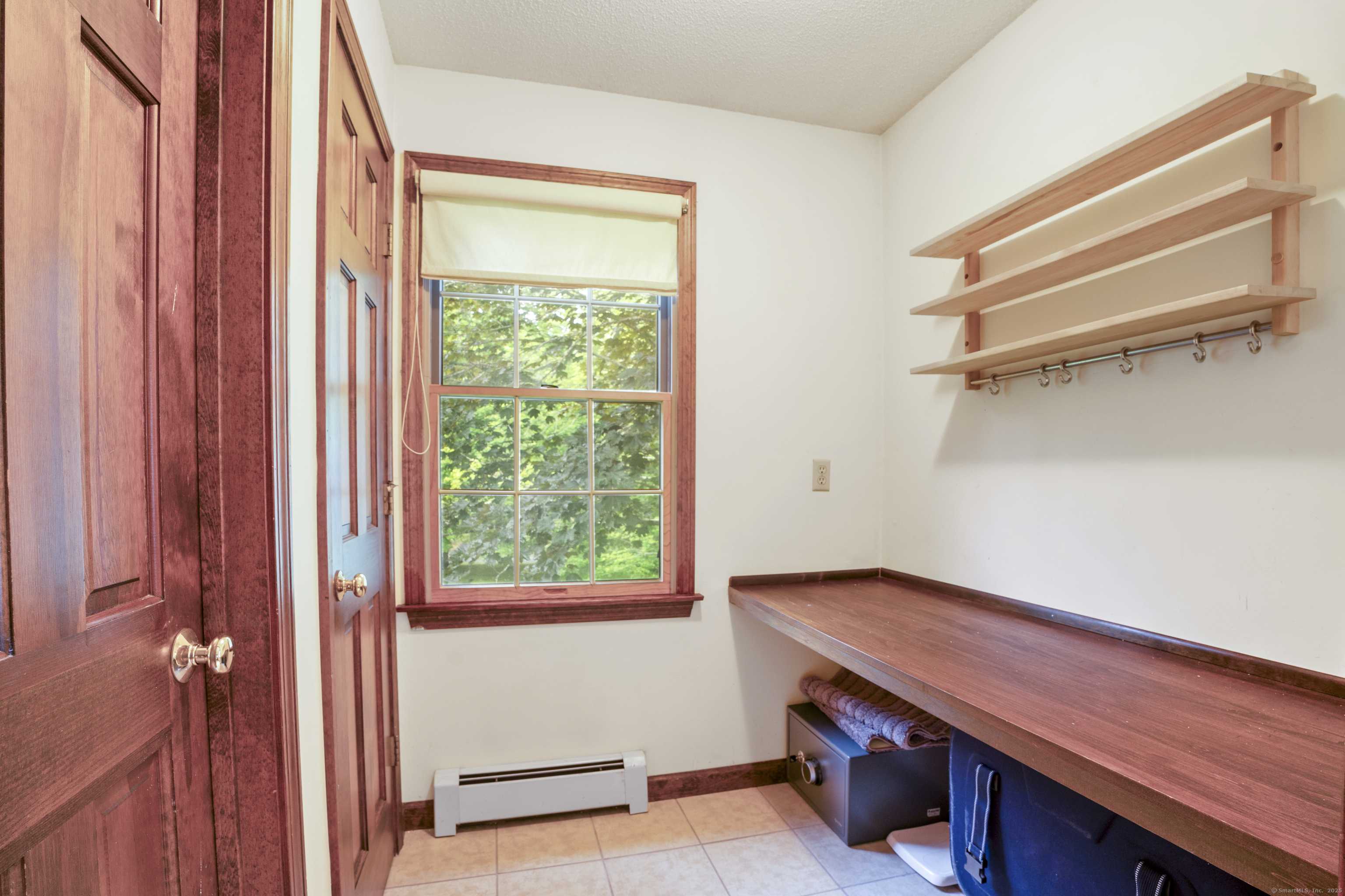 270 North Bridebrook Road East Lyme, CT 06333 - Photo 20 of 39