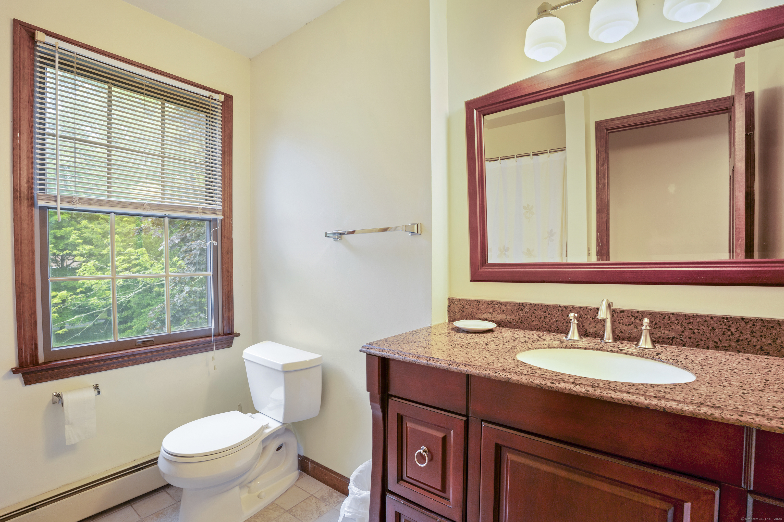 270 North Bridebrook Road East Lyme, CT 06333 - Photo 22 of 39