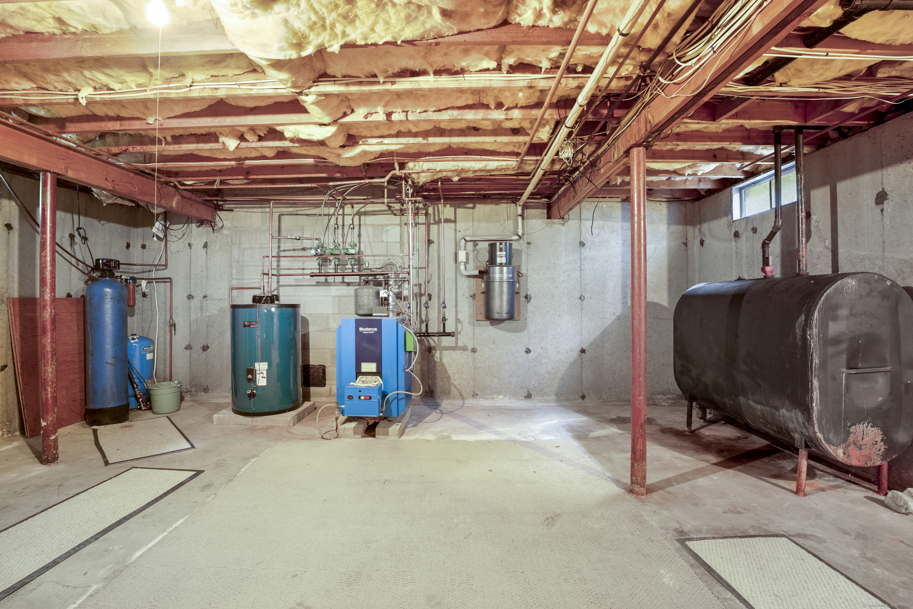 270 North Bridebrook Road East Lyme, CT 06333 - Photo 28 of 39