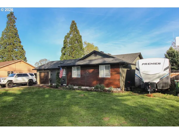 $499,000 | 1091 Southeast Elm Street, Dundee, OR 97115