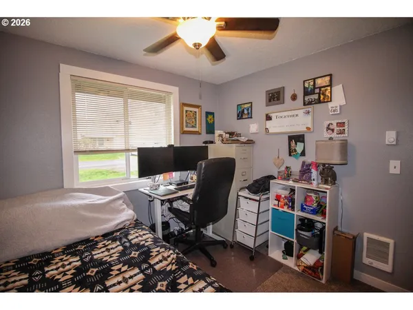 $499,000 | 1091 Southeast Elm Street, Dundee, OR 97115
