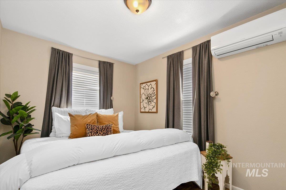 2416 Ona Street Boise, ID 83705 - Photo 16 of 29