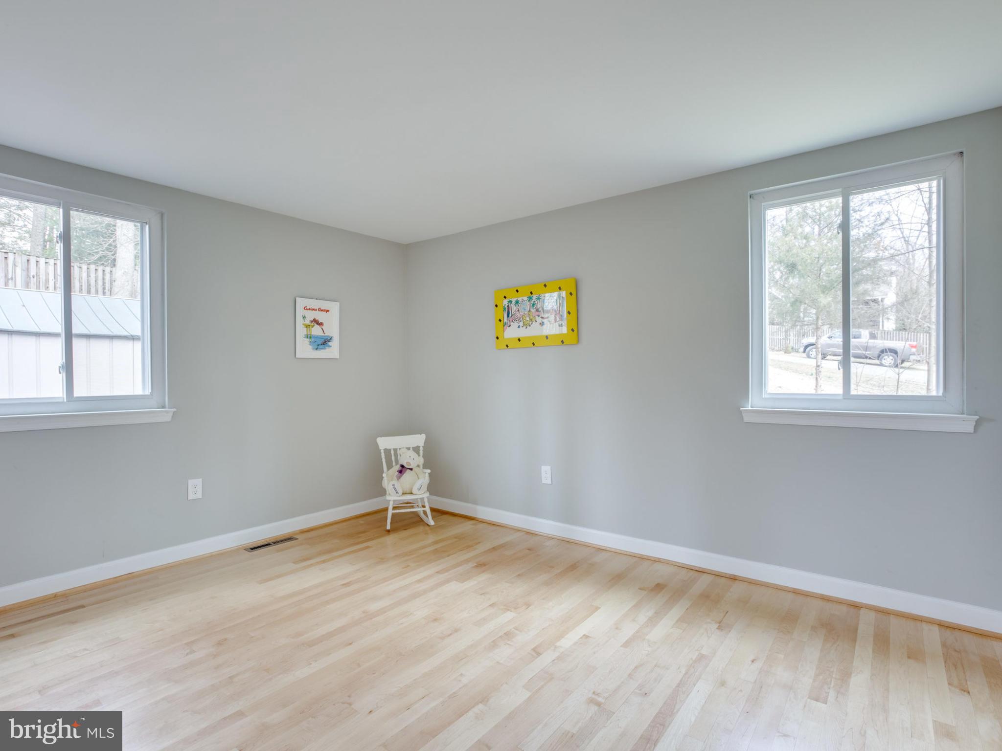 6502 Shipyard Place Falls Church, VA 22043 - Photo 17 of 30 a view of a livingroom with a window