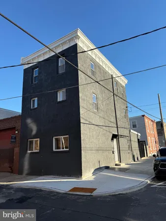 $1,400 | 2537 East Auburn Street, Unit 1, Philadelphia, PA 19134
