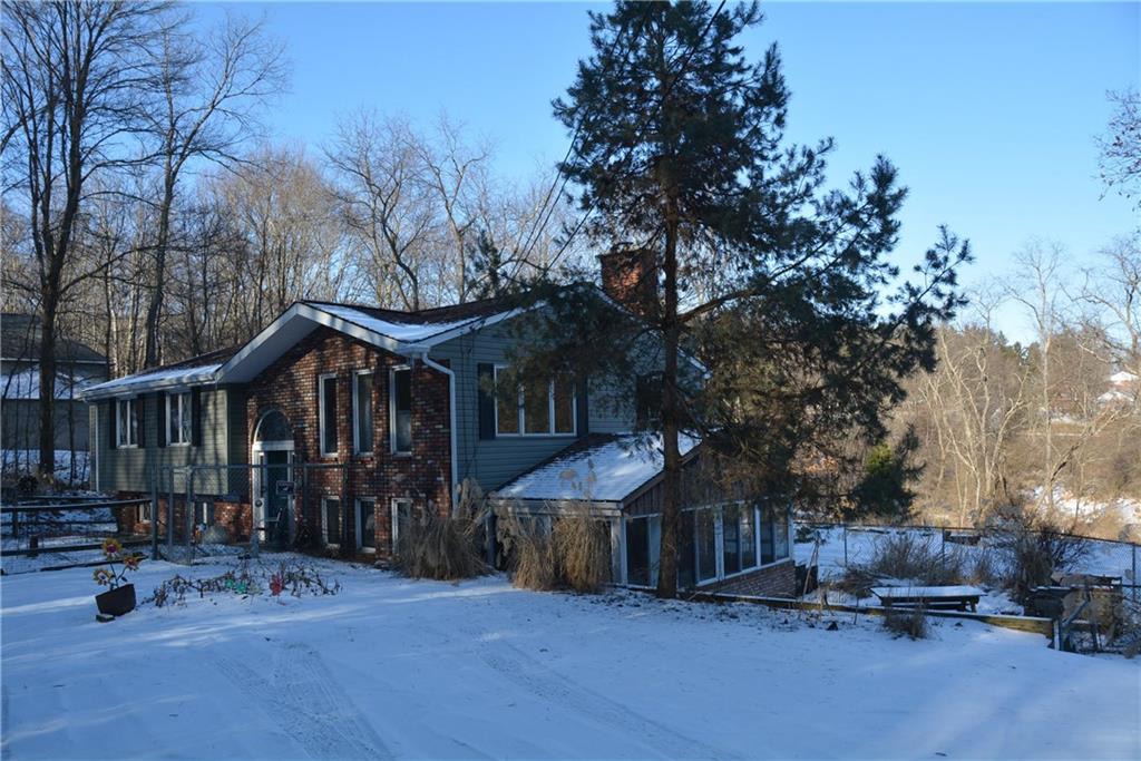 3715 Centerview Road Gibsonia, PA 15044 - Photo 4 of 13 Gallery Image 4