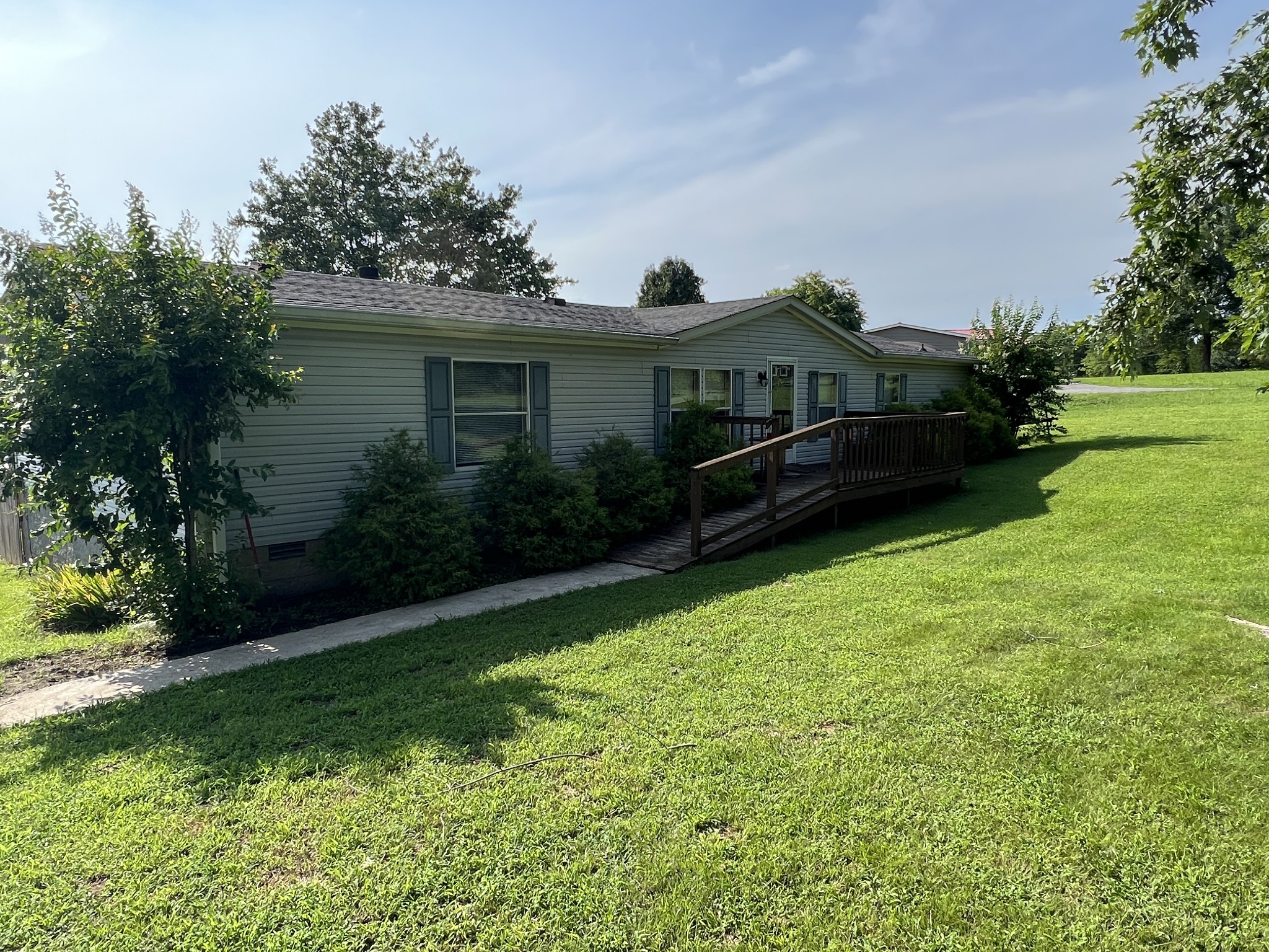 3538 Beasleys Bend Road Lebanon, TN 37087 - Photo 2 of 49 a view of a house with a garden