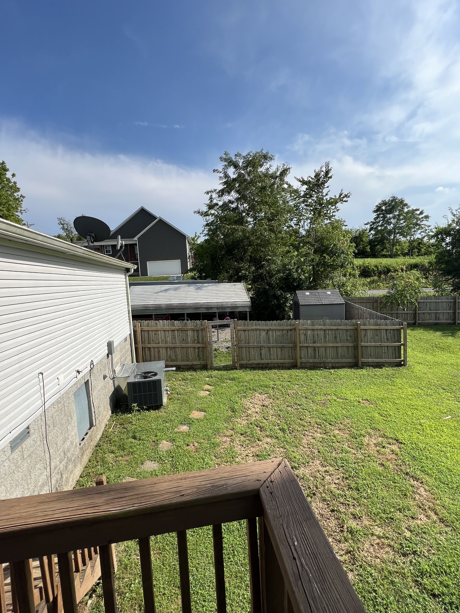 3538 Beasleys Bend Road Lebanon, TN 37087 - Photo 25 of 49 a view of a garden from a balcony