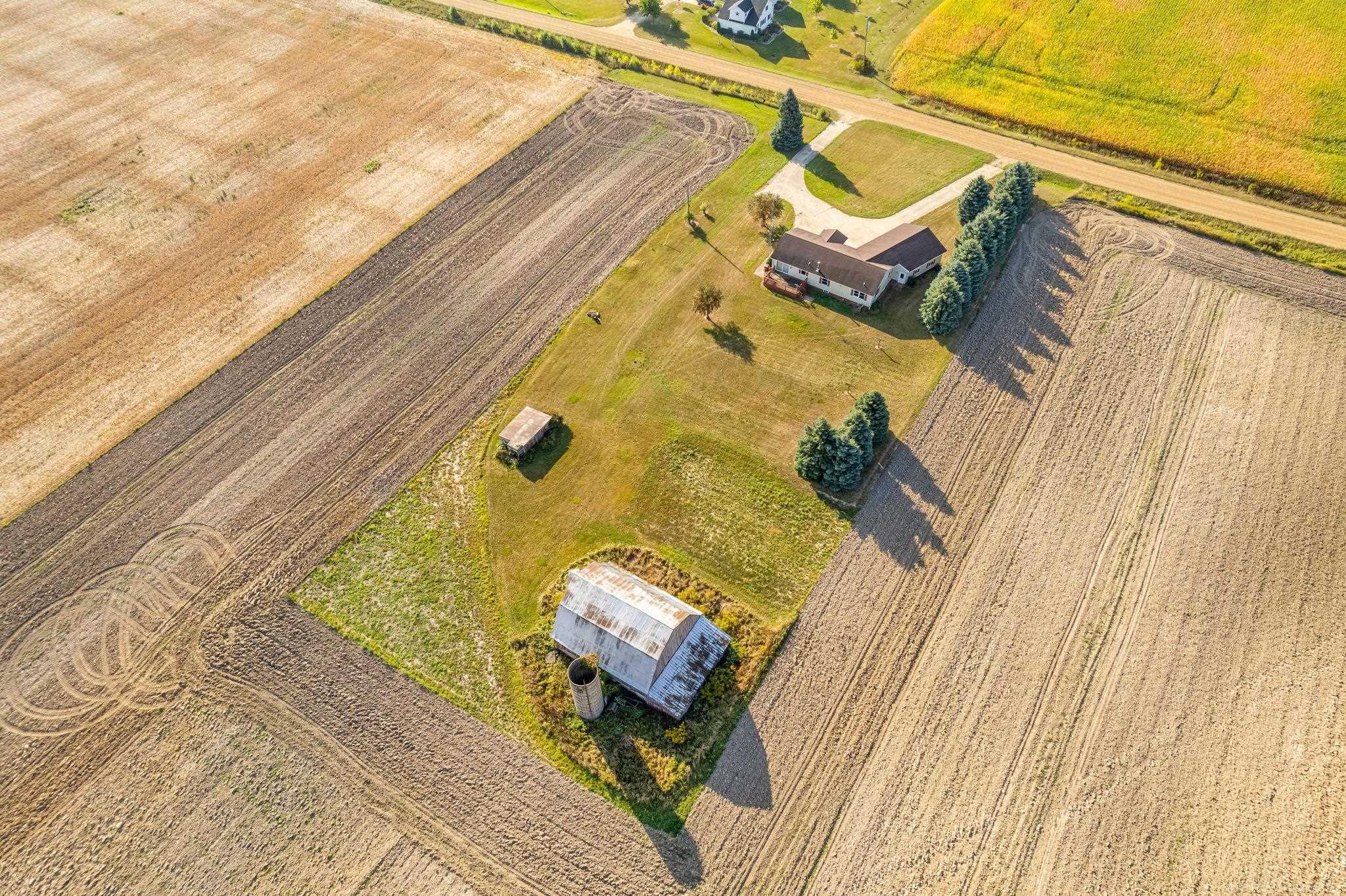 3173 Mills Road Deckerville, MI 48427 - Photo 51 of 53 50156090-7570ef7f-f83a-4fd8-918b-6328e2a963ac.JPG