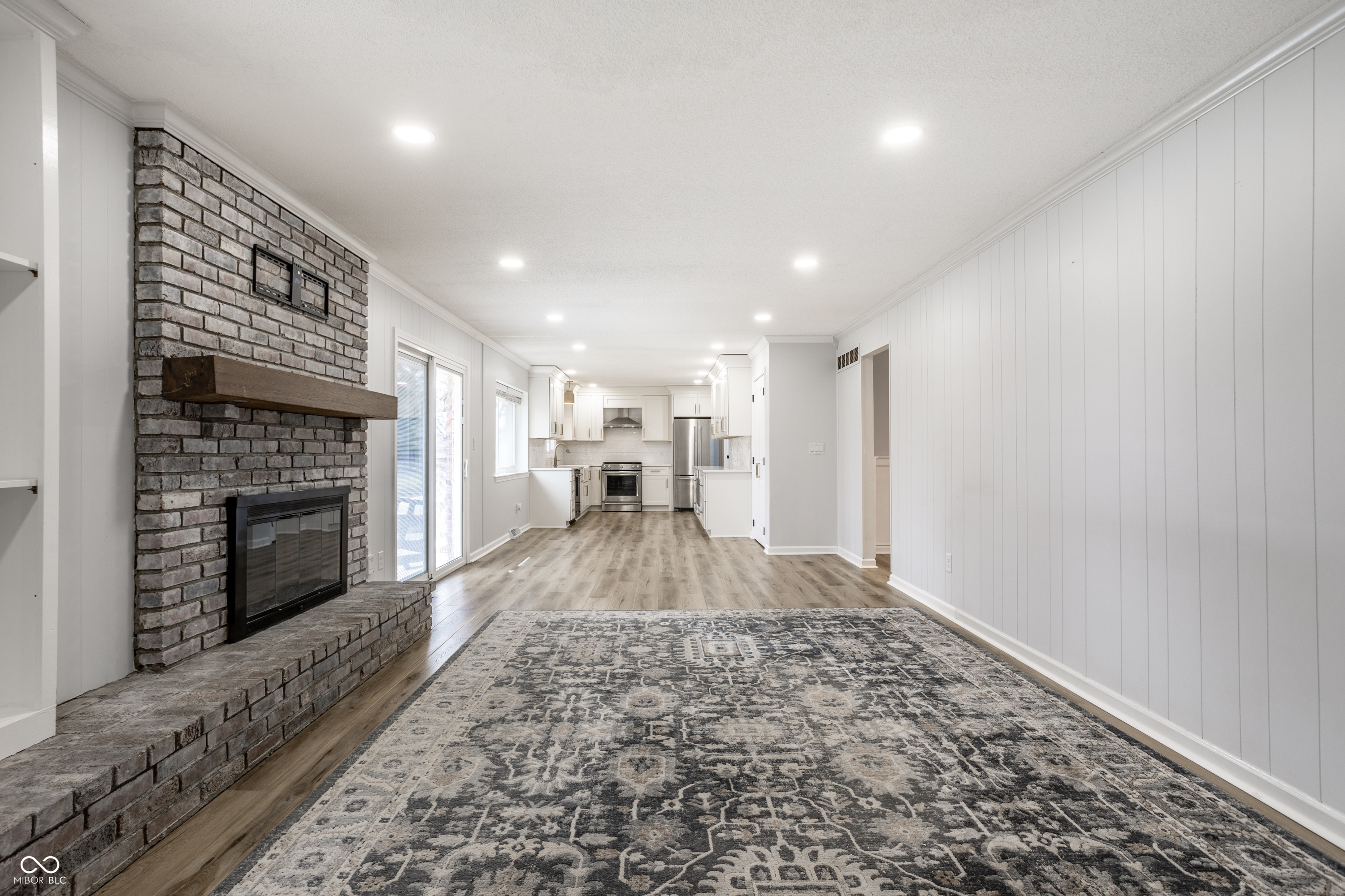 11127 Haverstick Road Carmel, IN 46033 - Photo 13 of 37