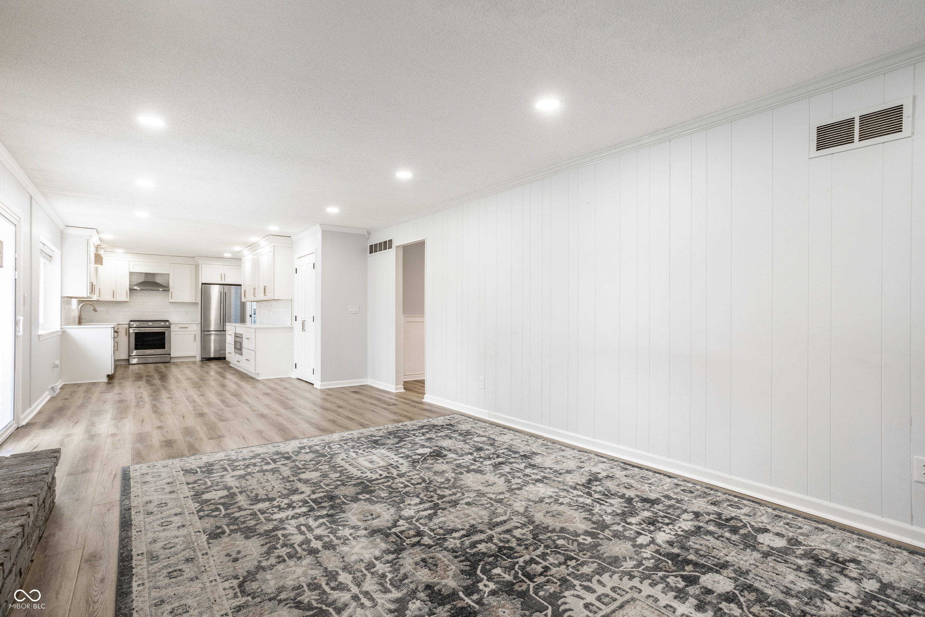 11127 Haverstick Road Carmel, IN 46033 - Photo 16 of 37