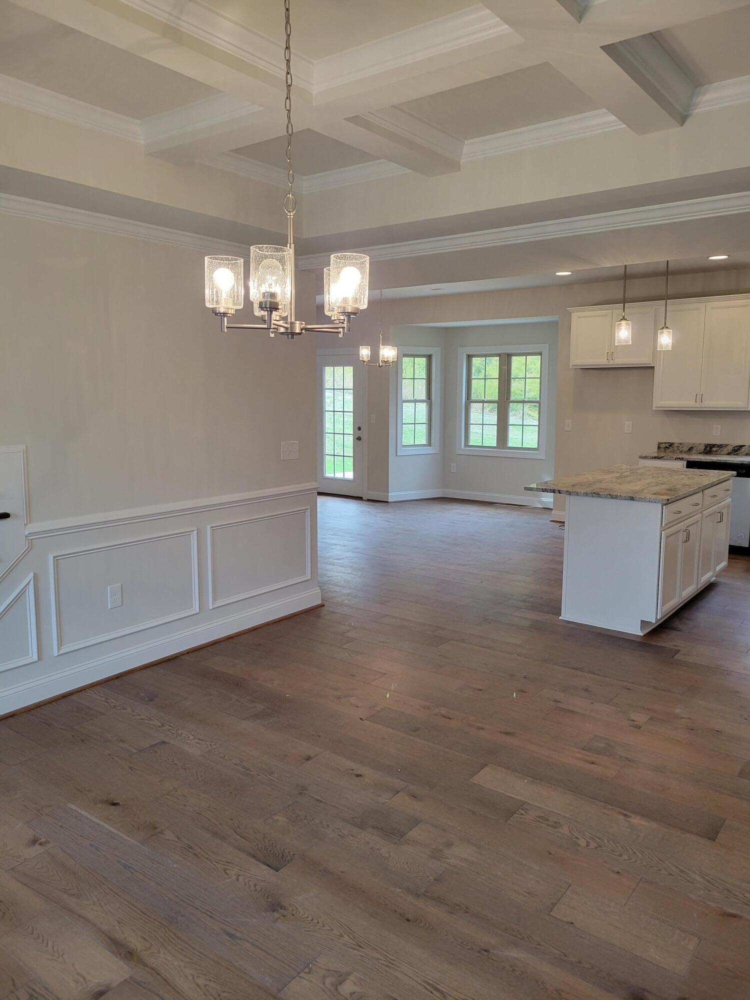 125 Diamond Road Salem, VA 24153 - Photo 4 of 9 4 - Wash DR S3