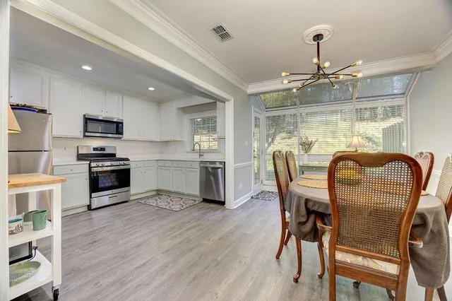 $2,800 | 27 Mt Vernon Circle, Atlanta, GA 30338