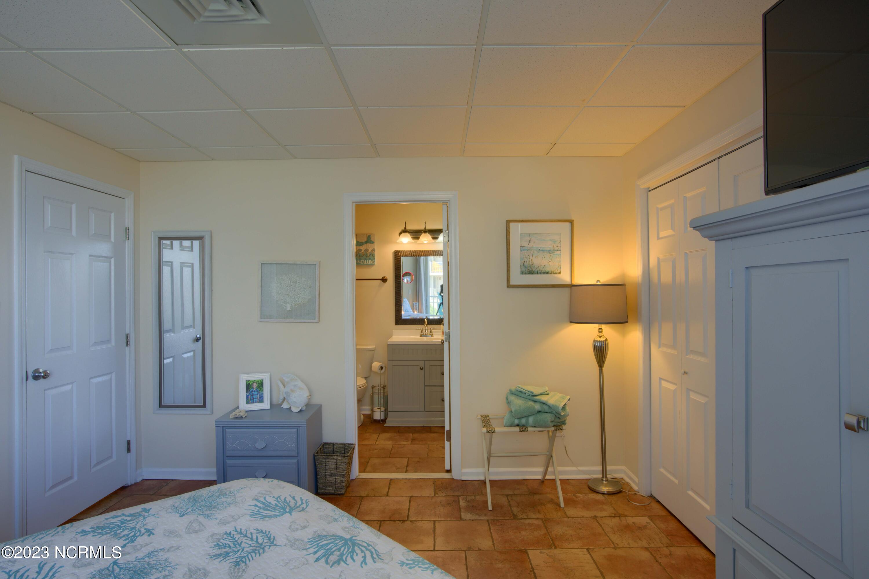 2000 New River Inlet Road, Unit 3001 North Topsail Beach, NC 28460 - Photo 20 of 34 3001 St. Regis - Interiors - Edited_3