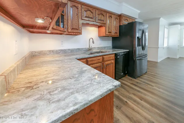 $695,000 | 106 Fox Lane, Moyock, NC 27958