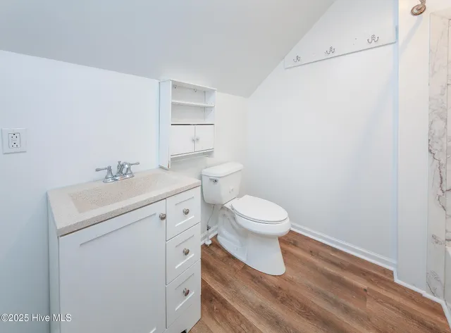 $695,000 | 106 Fox Lane, Moyock, NC 27958