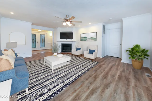 $695,000 | 106 Fox Lane, Moyock, NC 27958