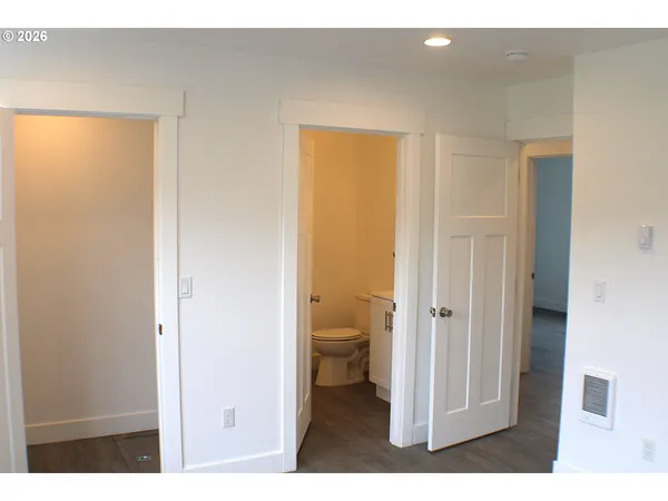 $312,000 | 579 East 4th Avenue, Riddle, OR 97469