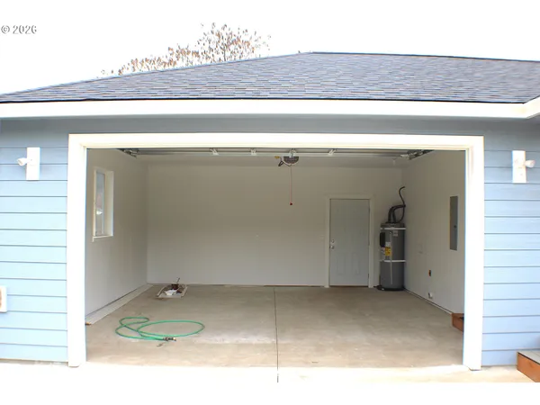 $312,000 | 579 East 4th Avenue, Riddle, OR 97469