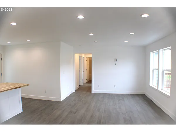 $312,000 | 579 East 4th Avenue, Riddle, OR 97469