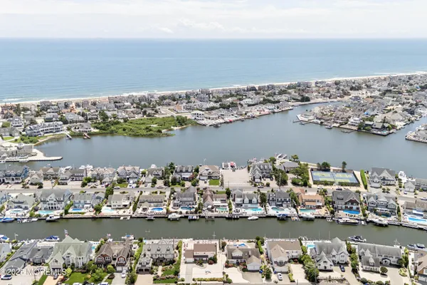 $15,000 | 242 Curtis Point Drive, Mantoloking, NJ 08738