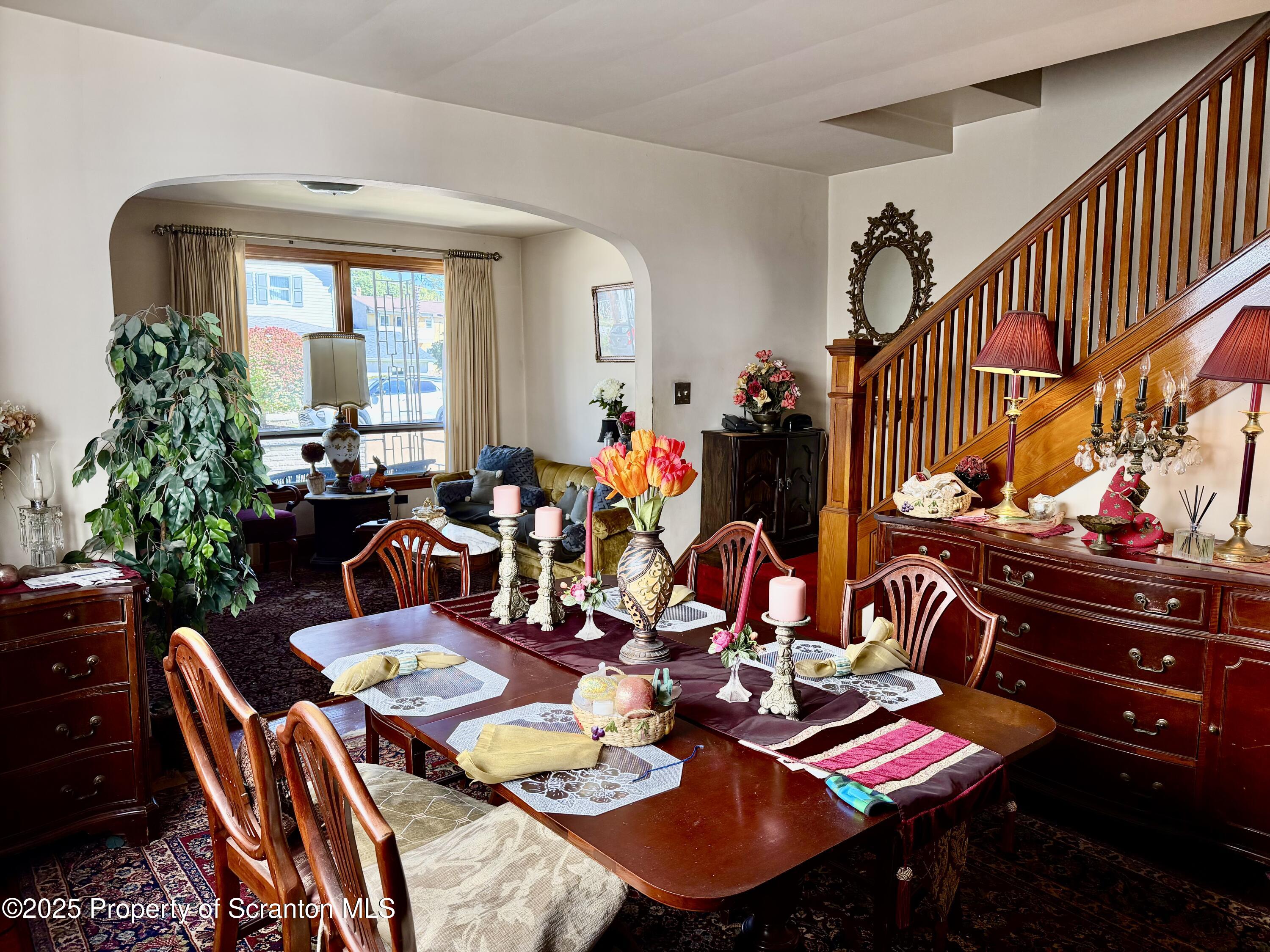 710 Maple Street Old Forge, PA 18518 - Photo 7 of 25 IMG_0027