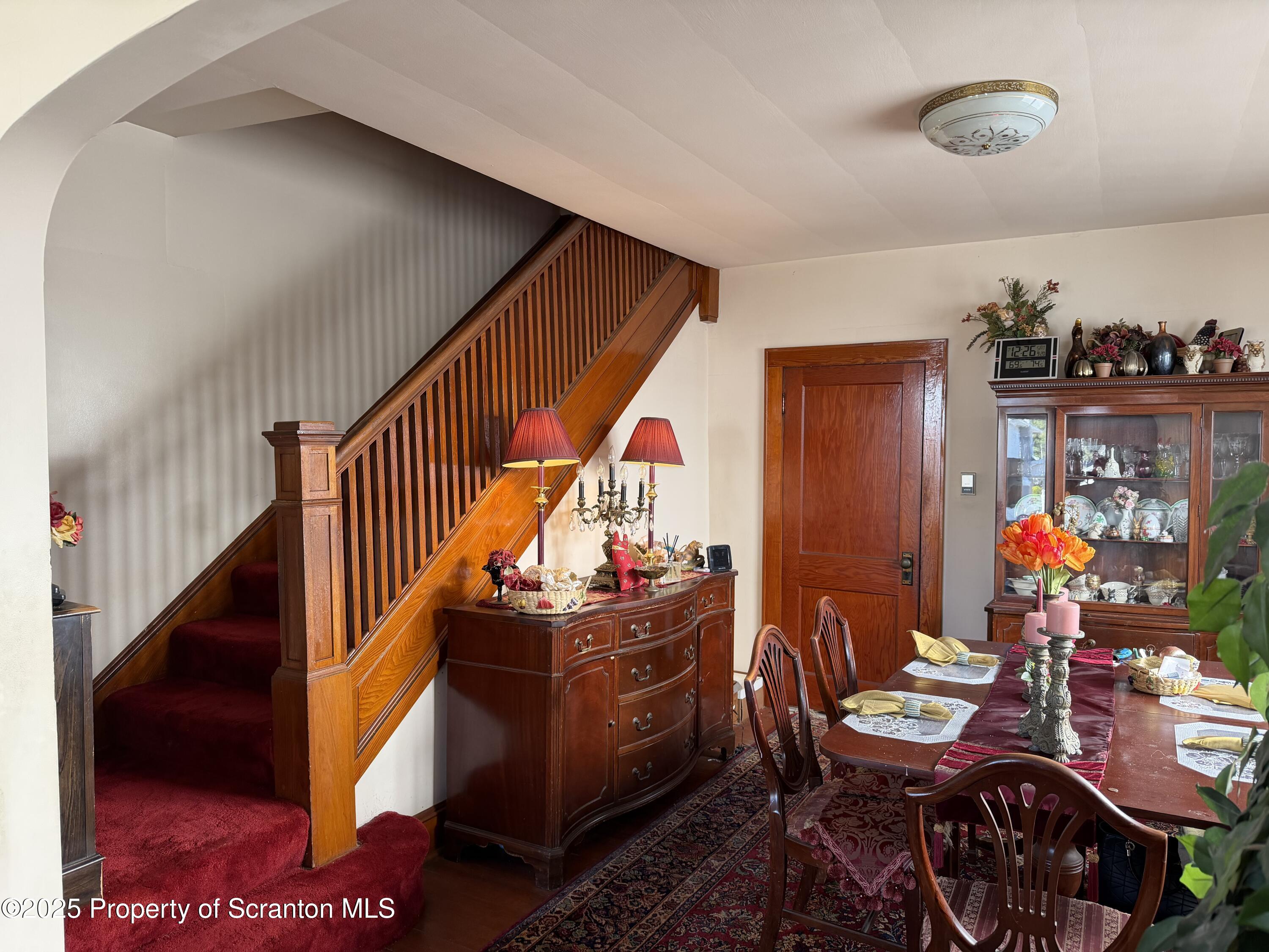 710 Maple Street Old Forge, PA 18518 - Photo 8 of 25 IMG_0025