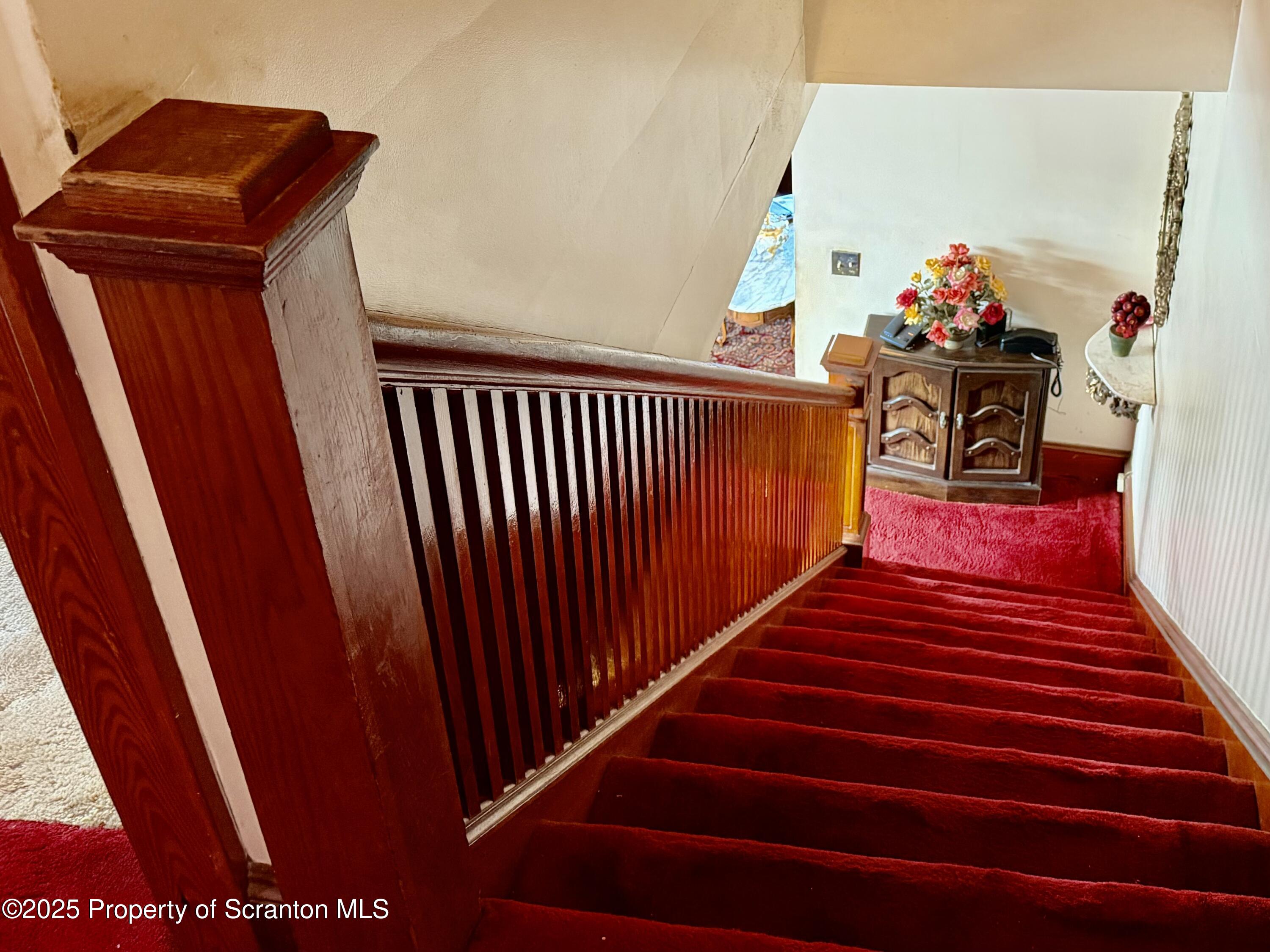 710 Maple Street Old Forge, PA 18518 - Photo 9 of 25 IMG_0011