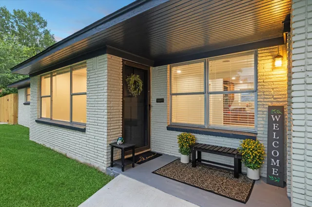 $284,900 | 1301 Gulf Street, Pasadena, TX 77502