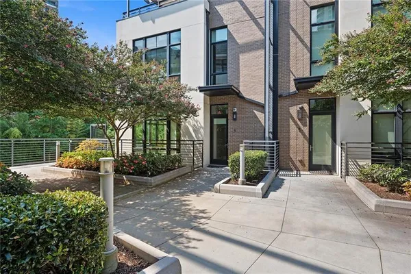 $9,000 | 721 Longleaf Drive Northeast, Unit 6, Atlanta, GA 30342