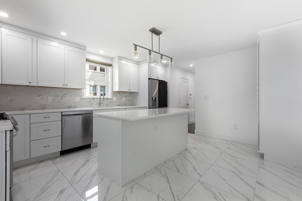 123 Nottinghill Road Boston, MA 02135 - Photo 9 of 29