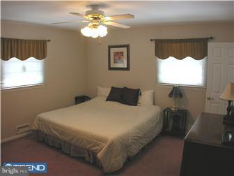 137 Covered Bridge Road Cherry Hill, NJ 08034 - Photo 8 of 12 Bedroom - Main