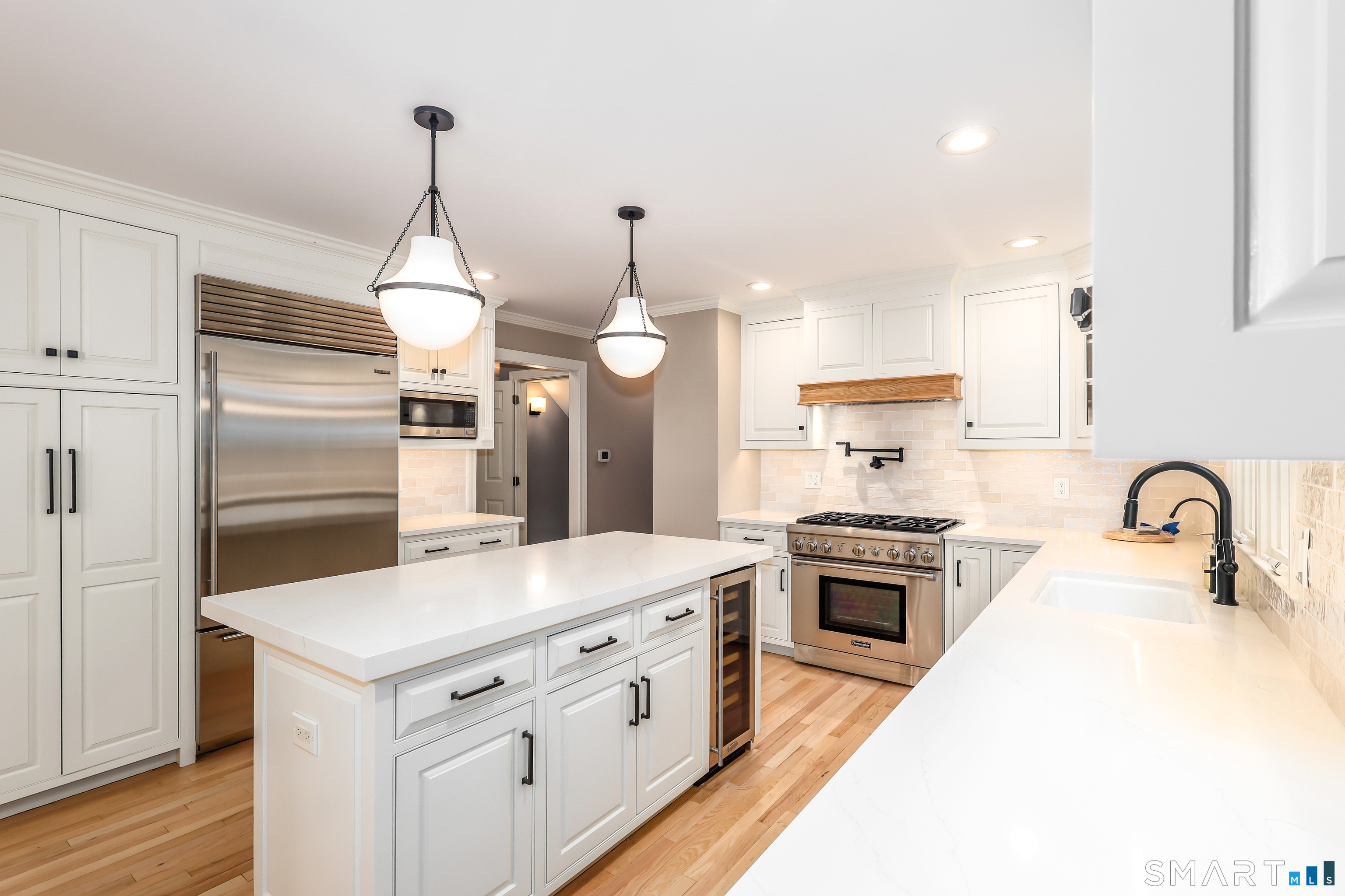 106 Silver Spring Road Wilton, CT 06897 - Photo 9 of 38 Gallery Image 9