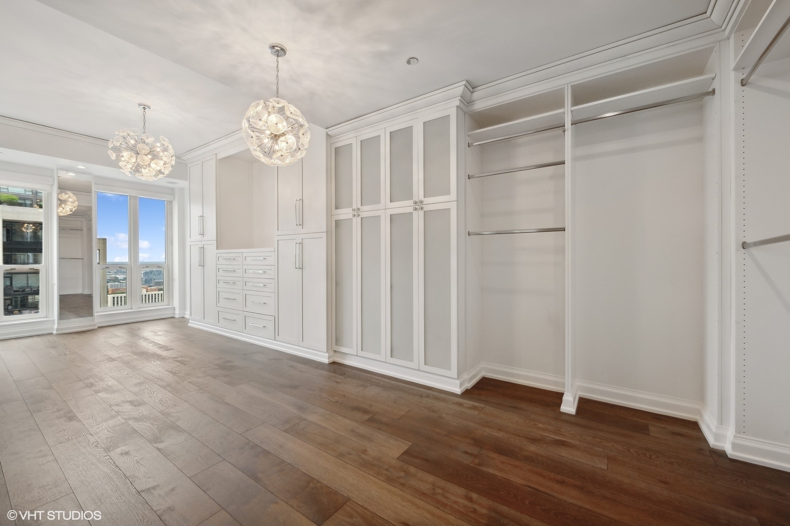 11 East Walton Street, Unit 3101 Chicago, IL 60611 - Photo 15 of 33