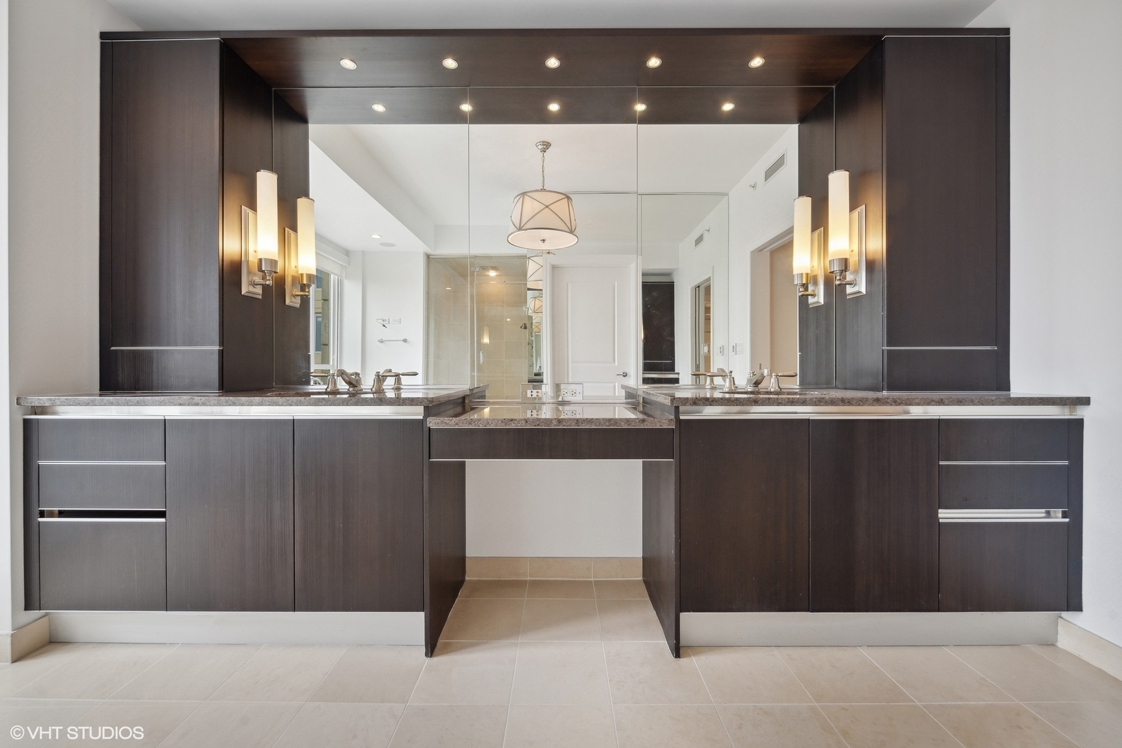 11 East Walton Street, Unit 3101 Chicago, IL 60611 - Photo 19 of 33